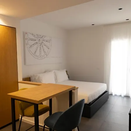 La Dimora Dei Paladini Aparthotel Bagheria Room photo