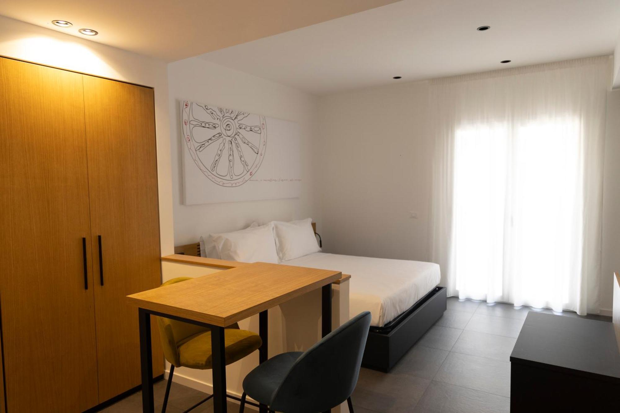 Aparthotel La Dimora Dei Paladini *